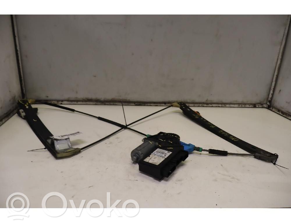 Audi A4 S4 B7 8E 8H Front door window regulator with motor 