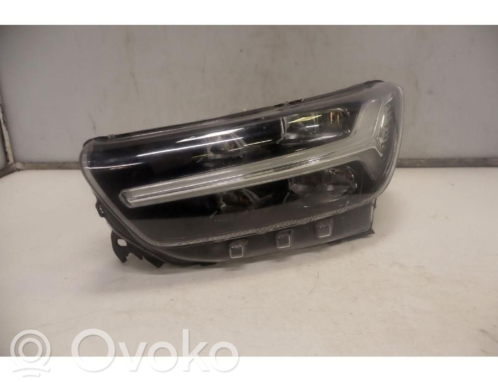 Volvo XC40 Scheinwerfer 