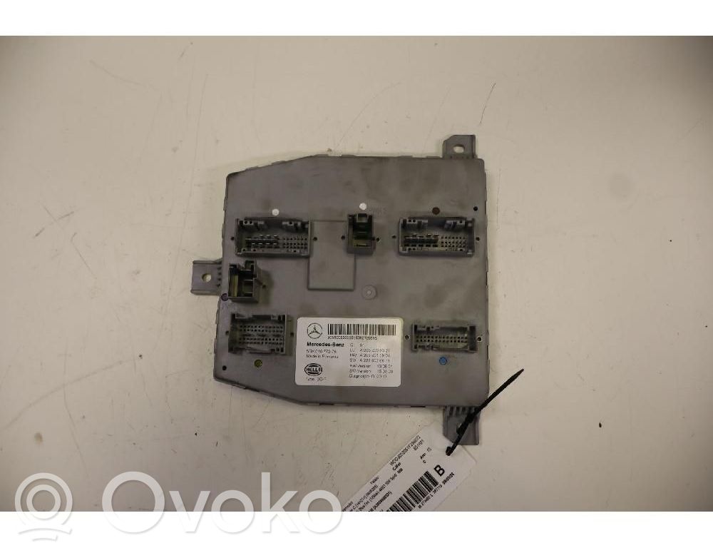 Boîtier de commande ASC / interrupteurs   A2059009321