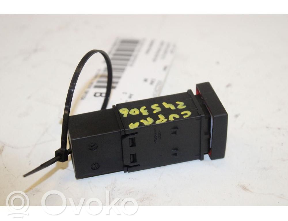 Cupra Born Hazard light switch 