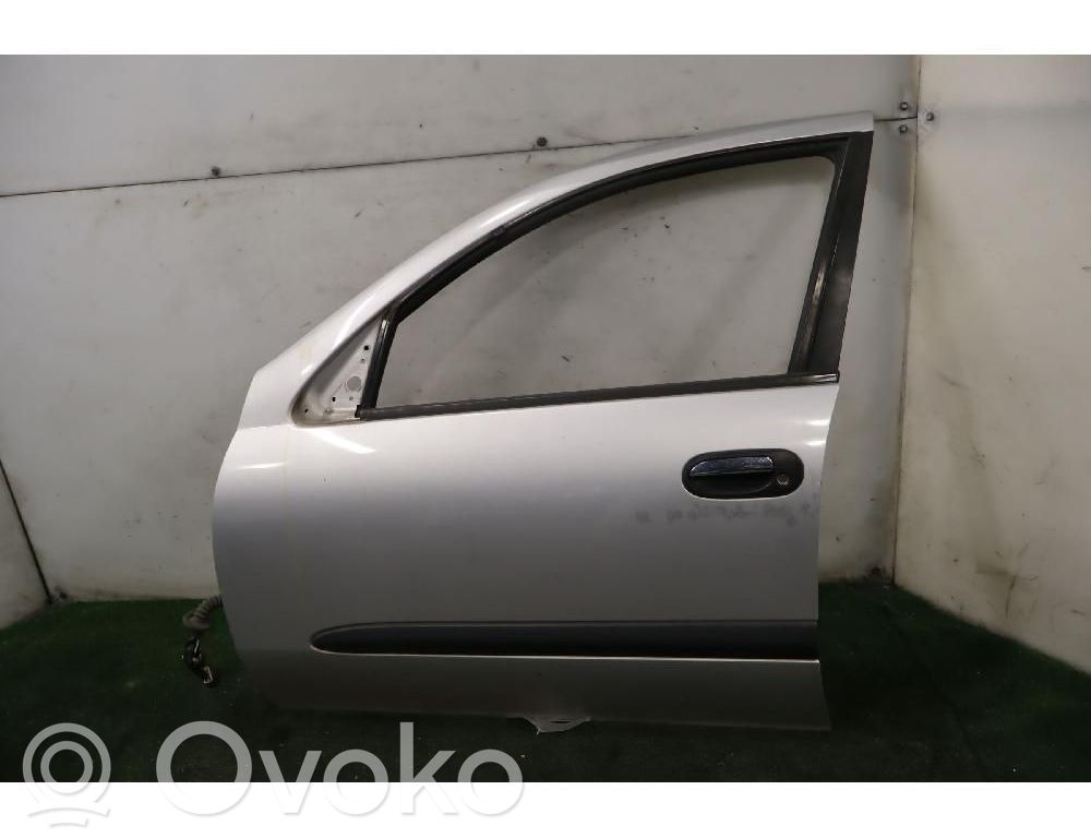 Nissan Almera N16 Portiera anteriore