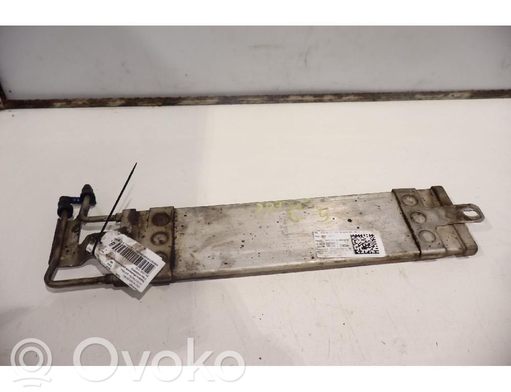 Volkswagen Golf V Răcitor combustibil (radiator)