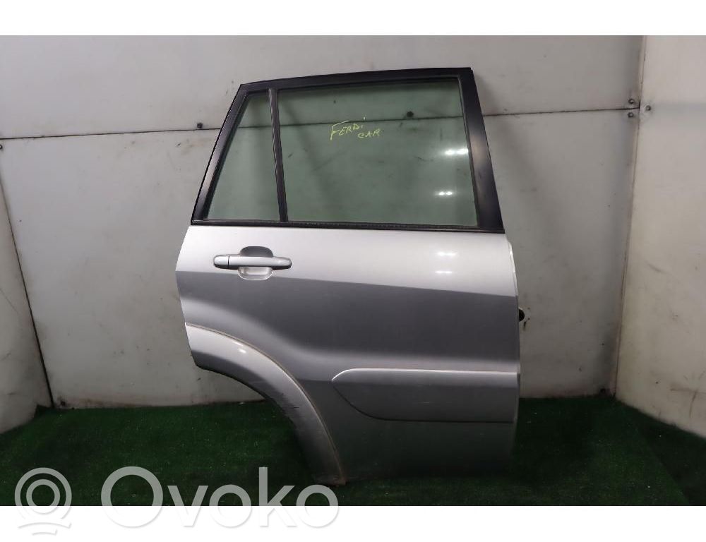 Toyota RAV 4 (XA20) Portiera posteriore