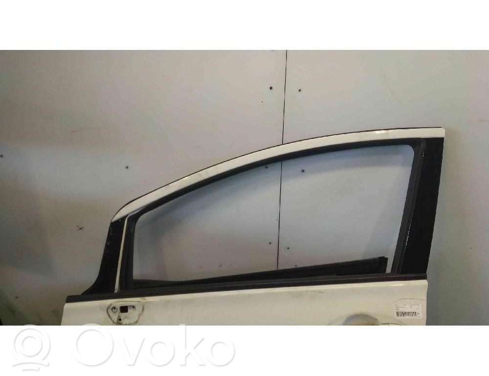 Nissan Note (E12) Durvis 