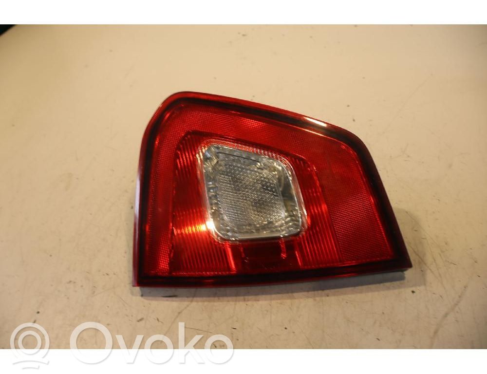 Suzuki Ignis Takaluukun takavalot 