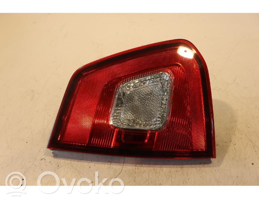 Suzuki Ignis Tailgate rear/tail lights 