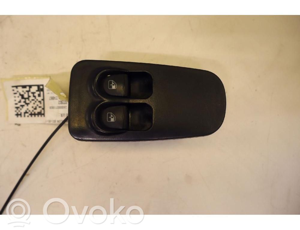 Lancia Ypsilon Electric window control switch 