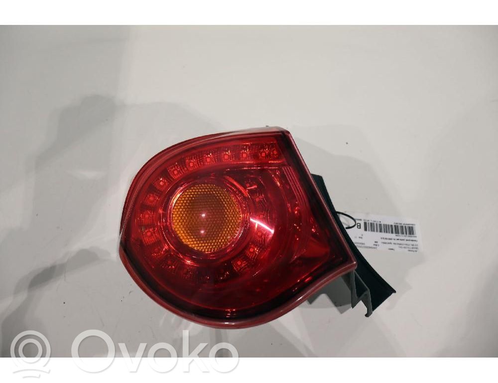 Alfa Romeo Giulietta Rückleuchte Heckleuchte 