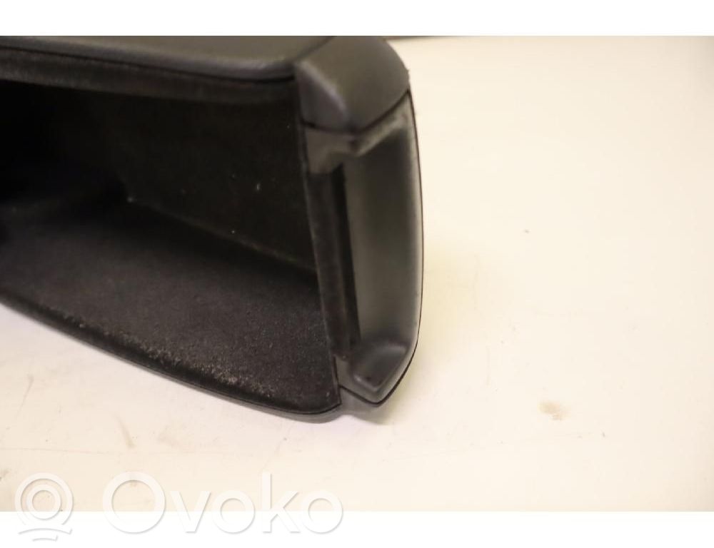 Audi A3 S3 8P Armlehne 