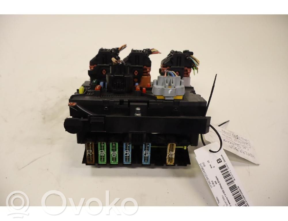 Módulo de fusible   9664055780