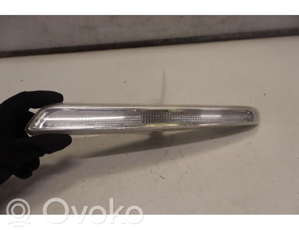 Peugeot 807 Lampa przednia 