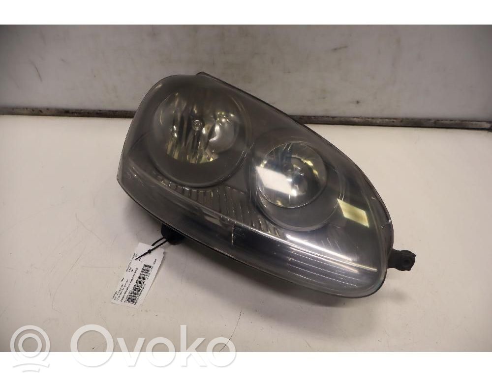 Volkswagen Golf V Faro/fanale