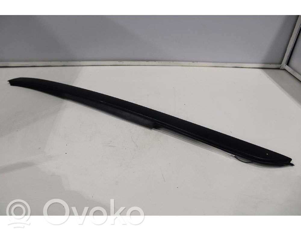 Mercedes-Benz Vito Viano W638 Listwa szyby czołowej / przedniej 
