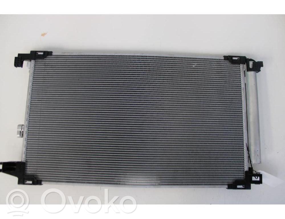 Toyota Yaris Skraplacz / Chłodnica klimatyzacji