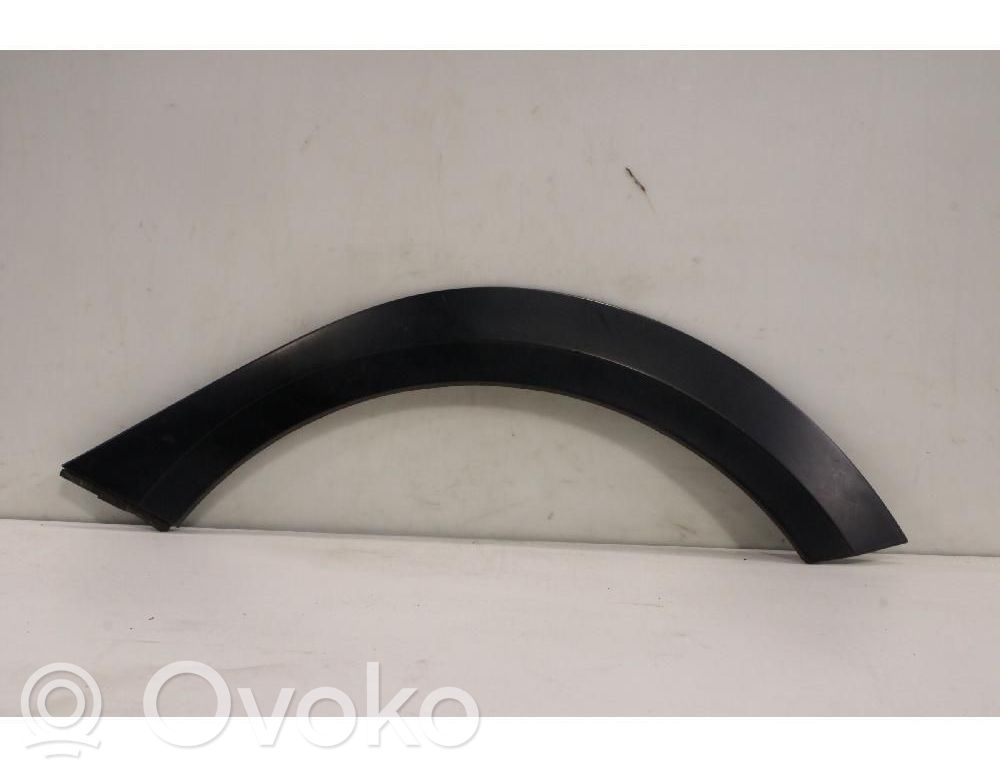 Moldura de la aleta trasera   5F9853817