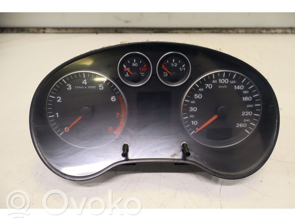 Audi A3 S3 8P Geschwindigkeitsmesser Cockpit 