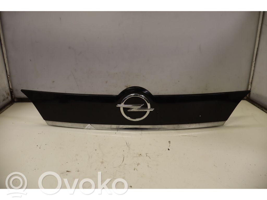 Opel Meriva B Poignée extérieure de hayon arrière 