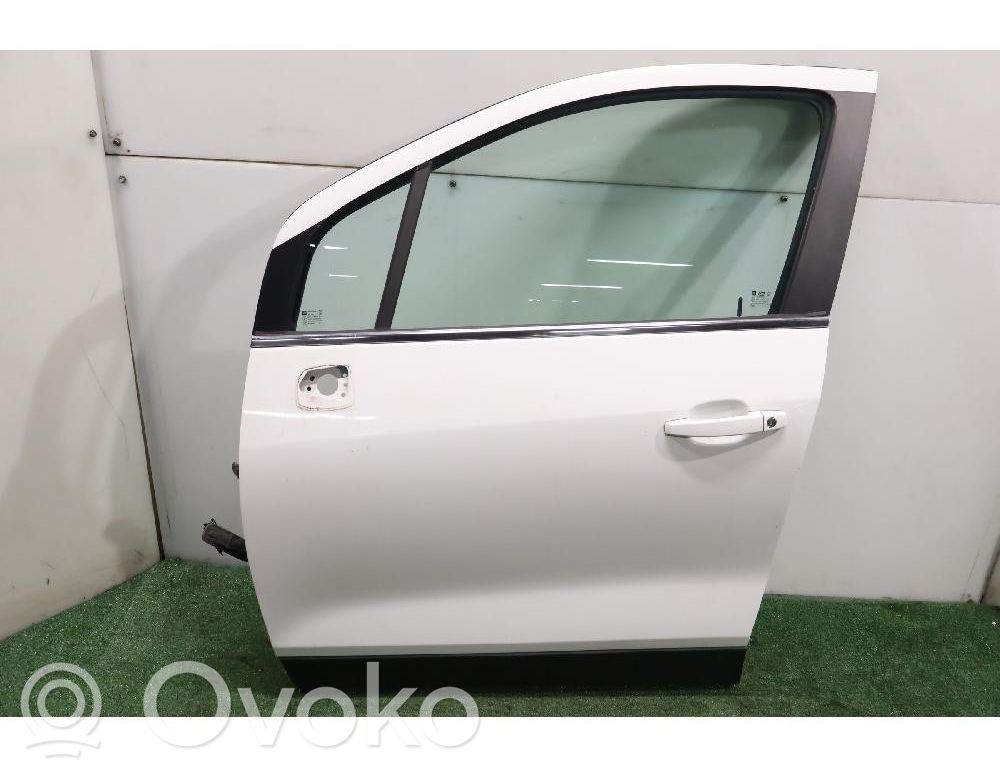 Opel Mokka Передняя дверь 