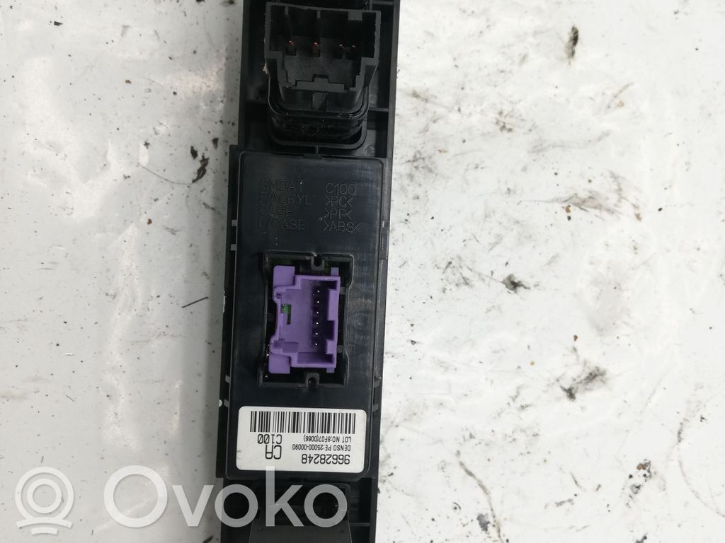Chevrolet Captiva Other switches/knobs/shifts 