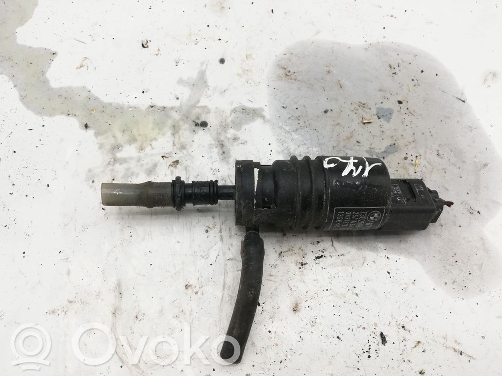 BMW 3 E90 E91 Windscreen/windshield washer pump 