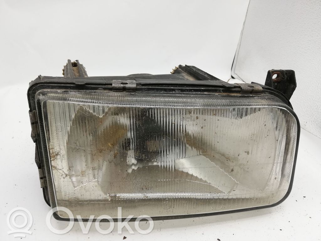 Volkswagen PASSAT B3 Lampa przednia 