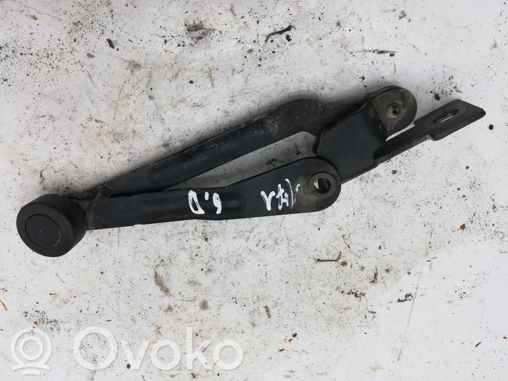 Volvo XC90 Bagāžnieka atvēršanas ierobežotājs 