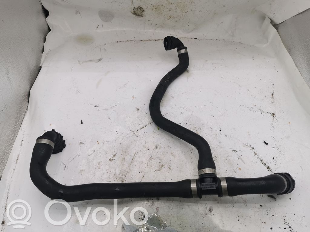 Engine coolant pipe/hose   NOCODE