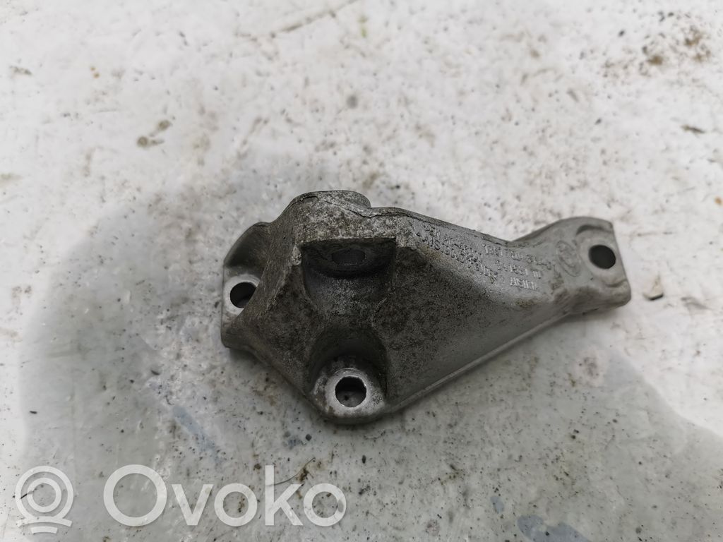 BMW 1 E81 E87 Other engine part 