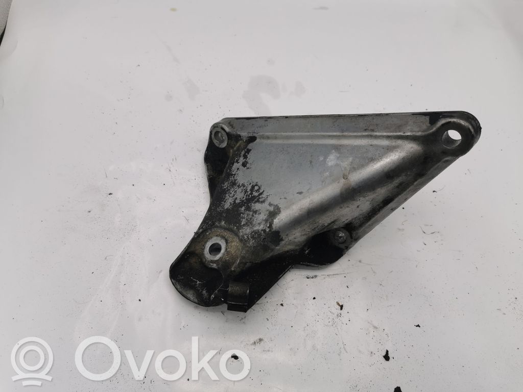 BMW 5 E60 E61 Engine mounting bracket 
