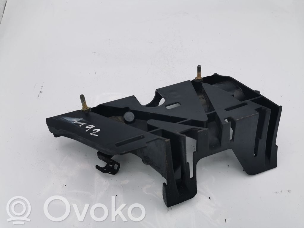 BMW 3 E46 Kita variklio skyriaus detalė 