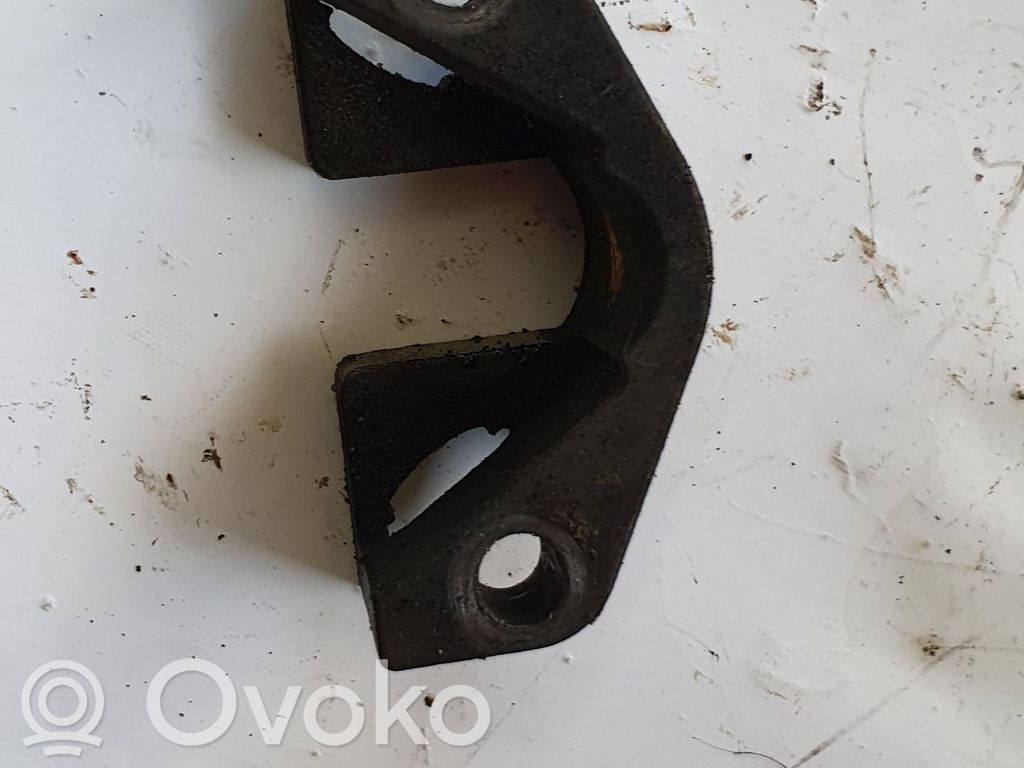Fuel Injector clamp holder   NOCODE