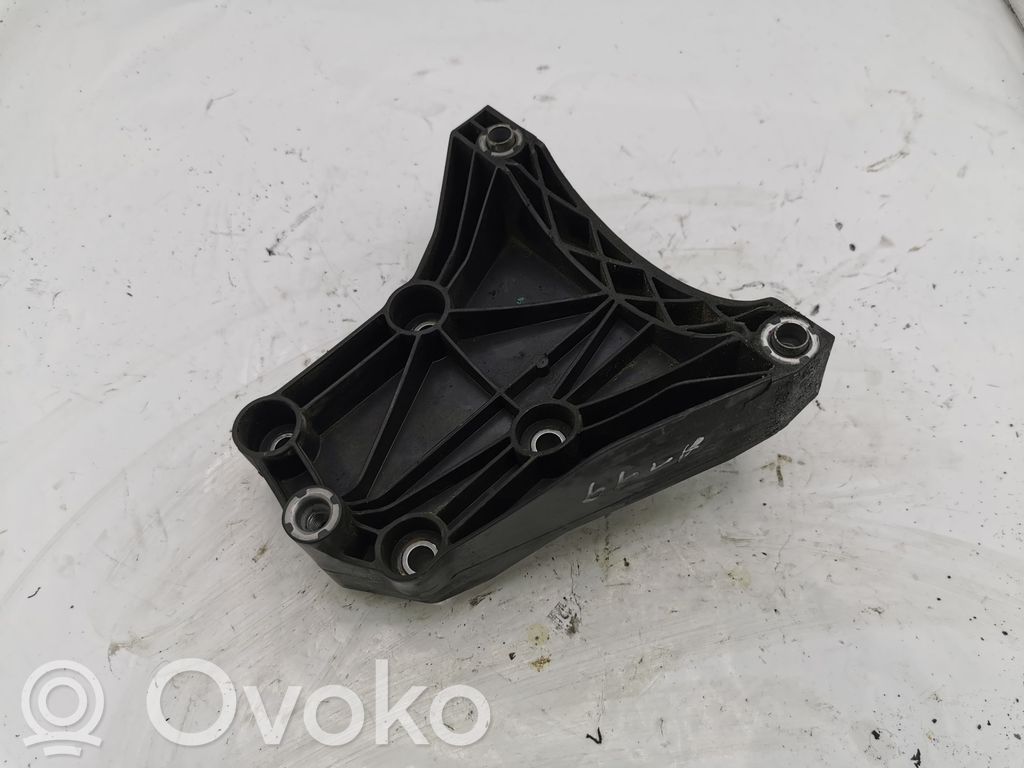BMW 5 E60 E61 A/C compressor mount bracket 