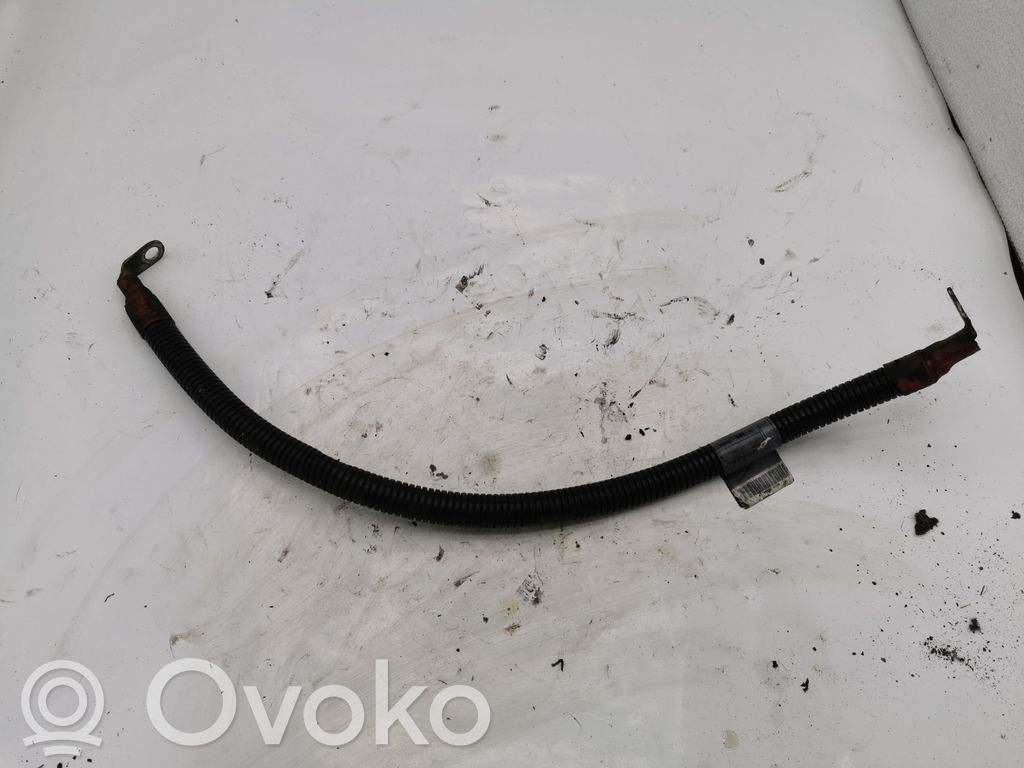 BMW 5 E60 E61 Positive cable (battery) 