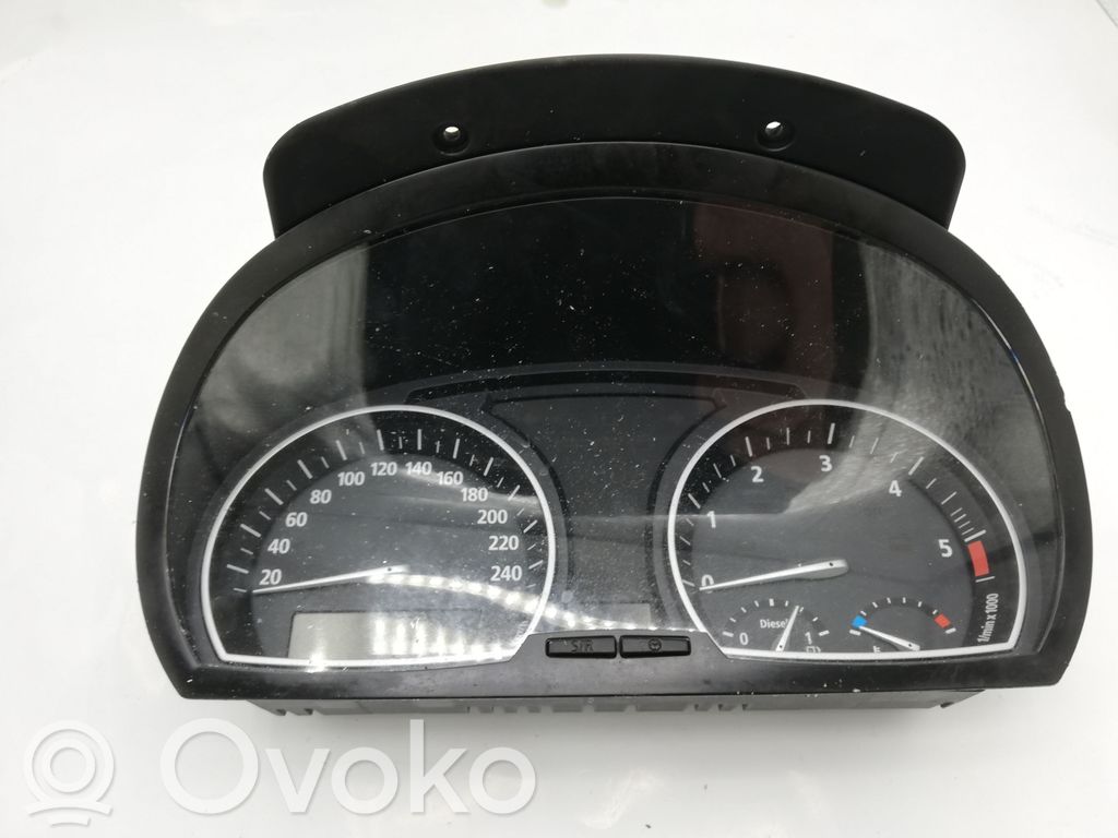 Speedometer (instrument cluster)   102463122,1024631
