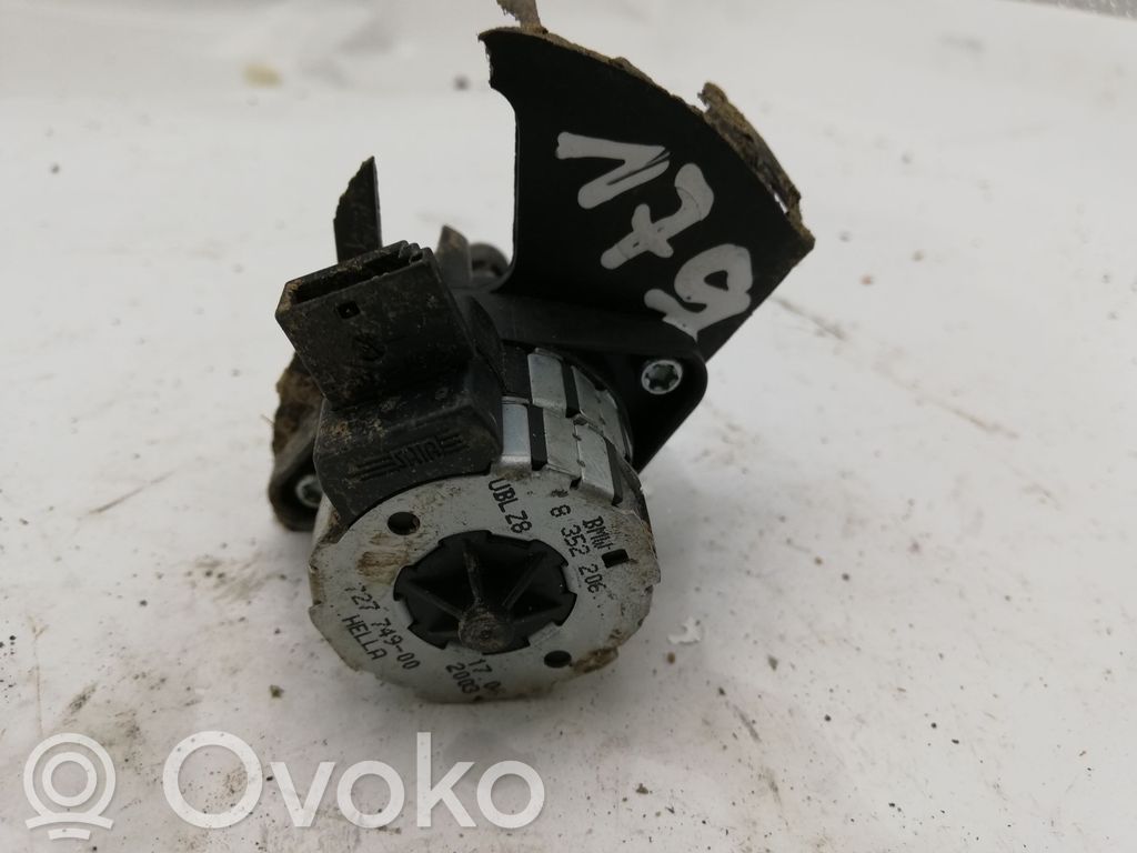 BMW 5 E60 E61 Headlight level adjustment motor 