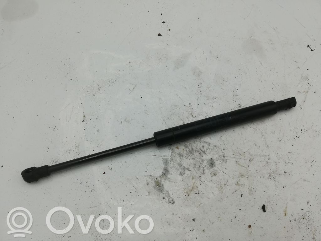 BMW 5 E60 E61 Dzinēja pārsega amortizators 