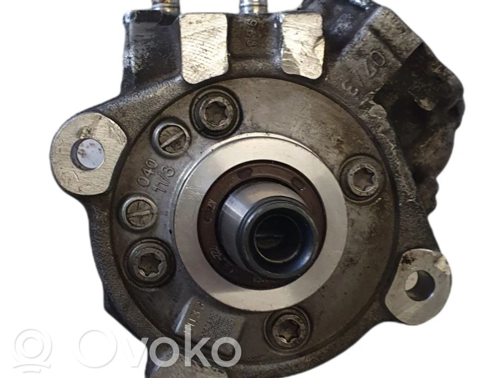 BMW 5 F10 F11 Fuel injection high pressure pump 