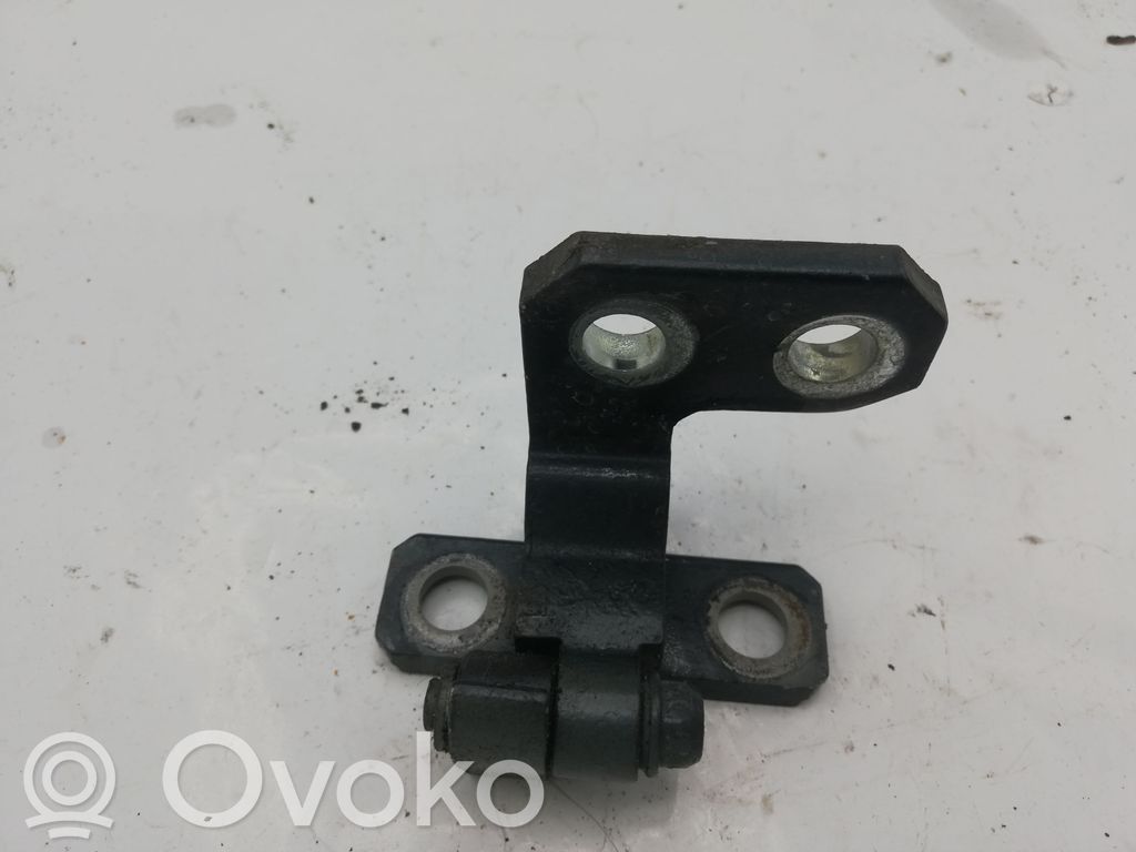 Volkswagen Phaeton Front door upper hinge 