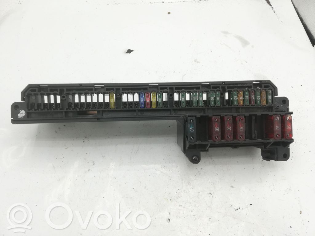 BMW 5 E60 E61 Fuse module 