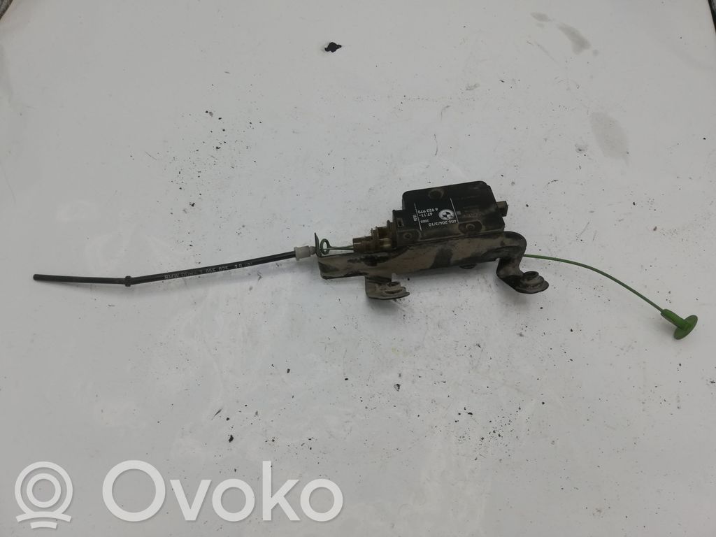 BMW 5 E60 E61 Fuel tank cap lock motor 