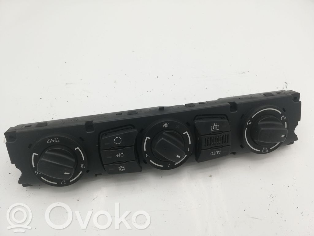 BMW 5 E60 E61 Climate control unit 