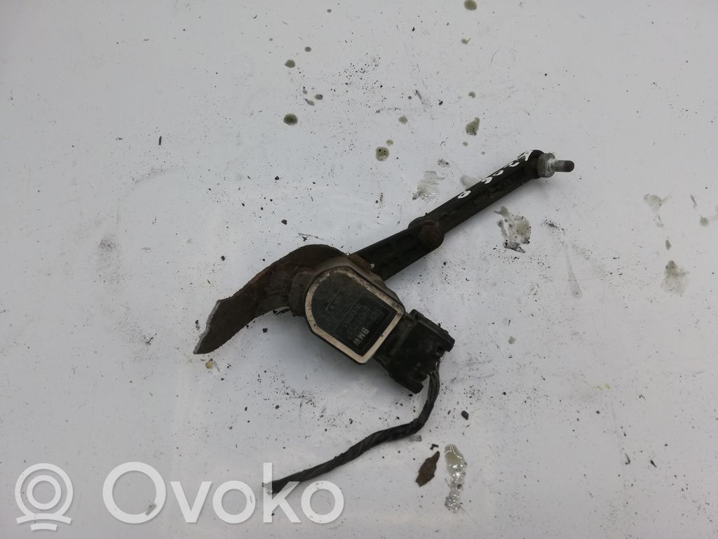 Headlight/headlamp level sensor   6853753