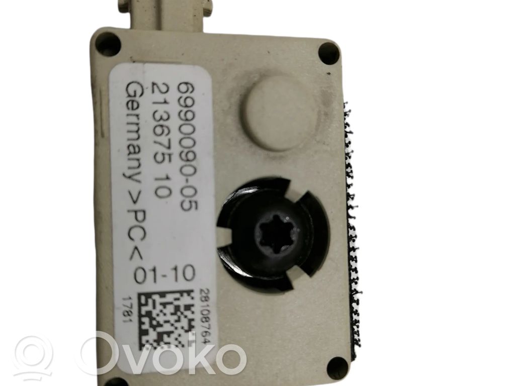 BMW 5 E60 E61 Antenos stiprintuvas 