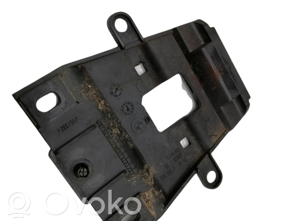 BMW 5 E60 E61 Otros repuestos del interior 