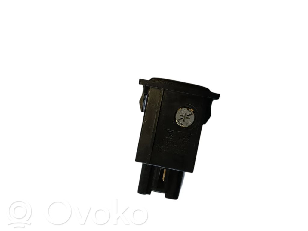 Toyota RAV 4 (XA20) Other switches/knobs/shifts 