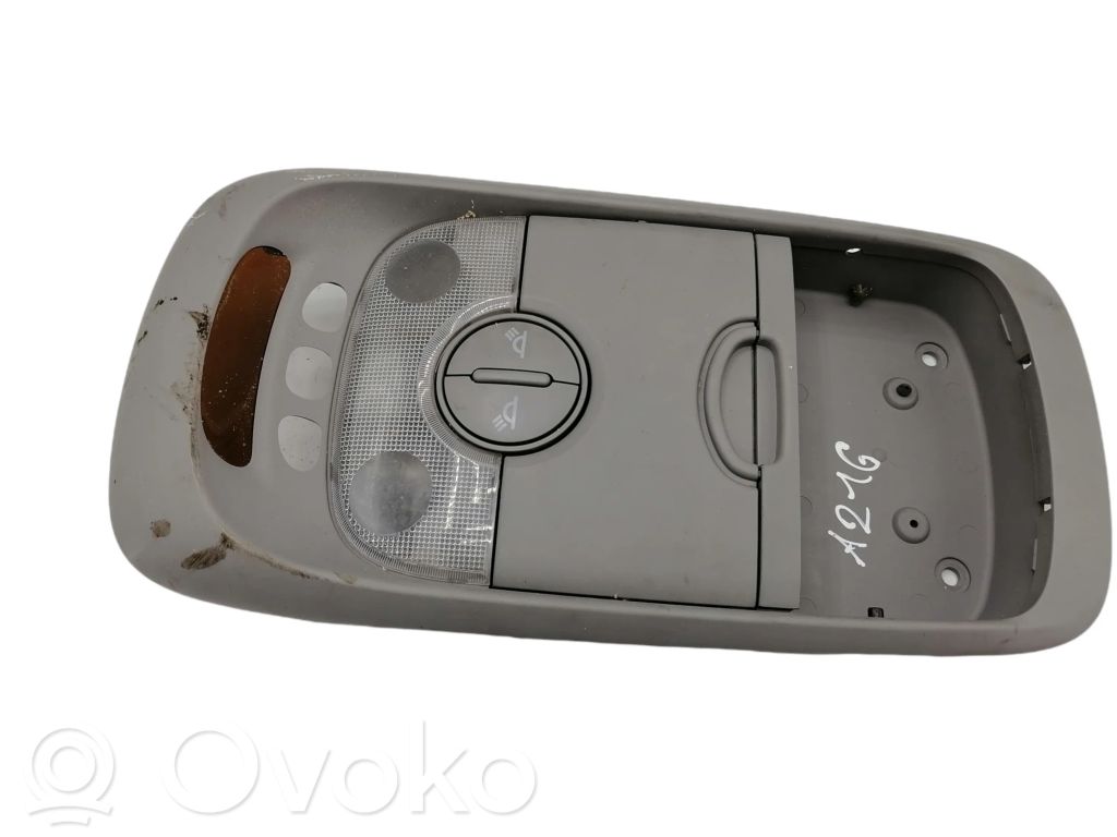 KIA Sorento Światło fotela przedniego 