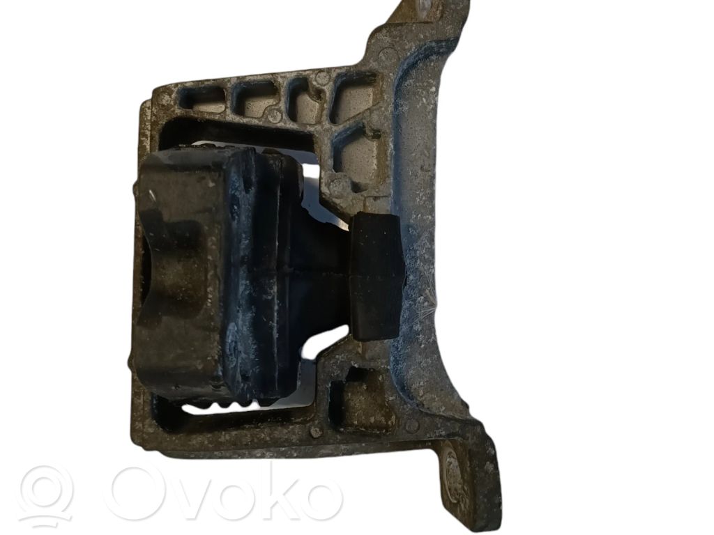 Ford C-MAX II Engine mount bracket 