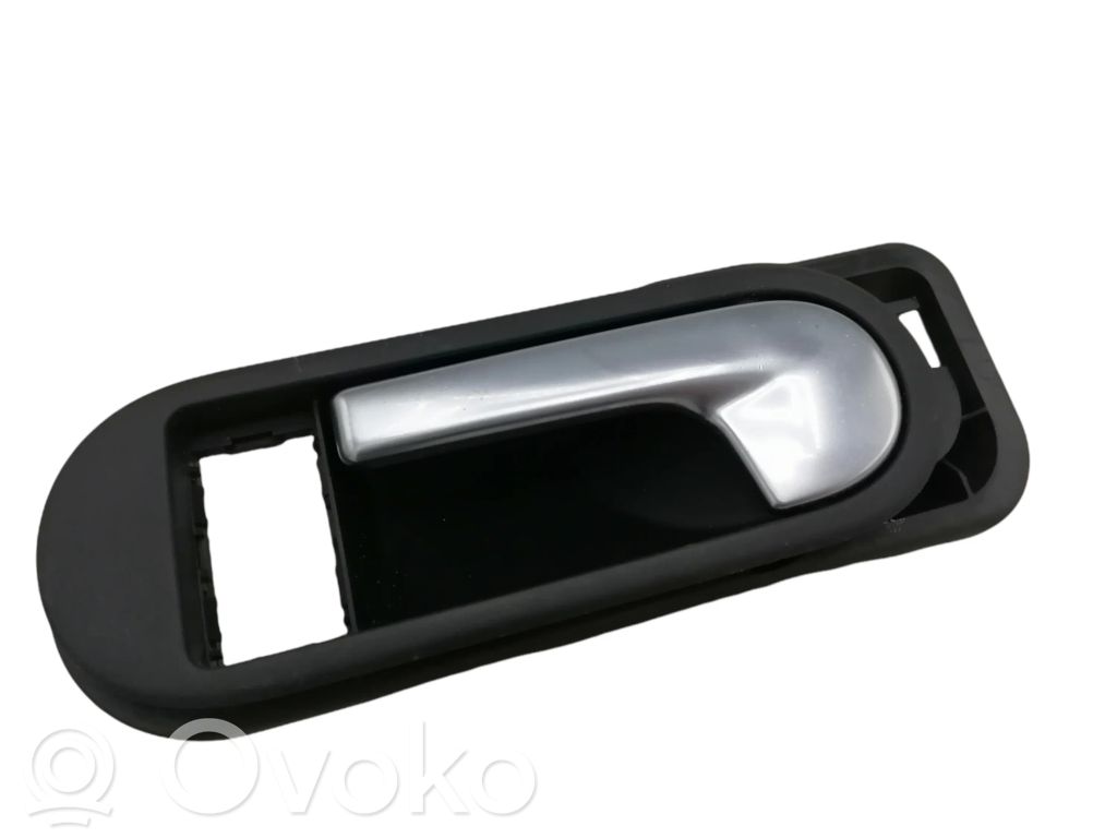 Volkswagen Golf Plus Manecilla interna puerta delantera 