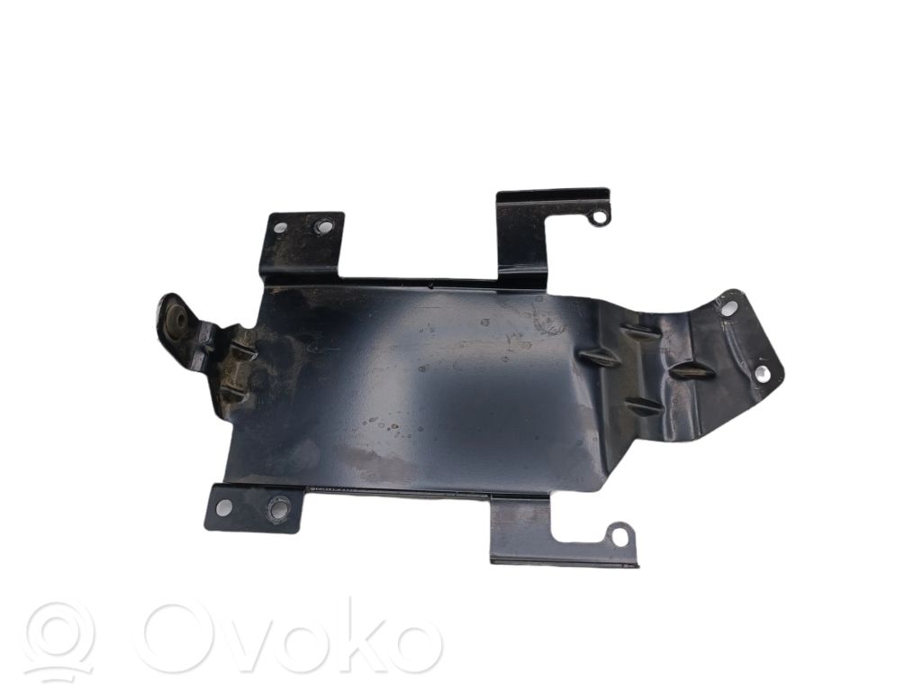 Volkswagen Touareg II Other engine bay part 