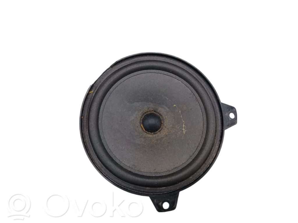 BMW 3 E46 Front door speaker 